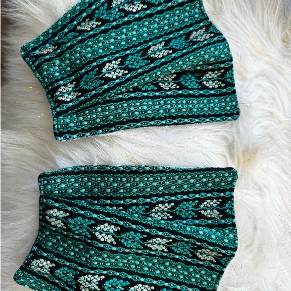 Nena & Co. Pockets for Medium TPB - Picture 2 of 3